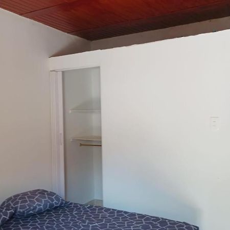 Hostal Arambulo ビジャビエハ エクステリア 写真