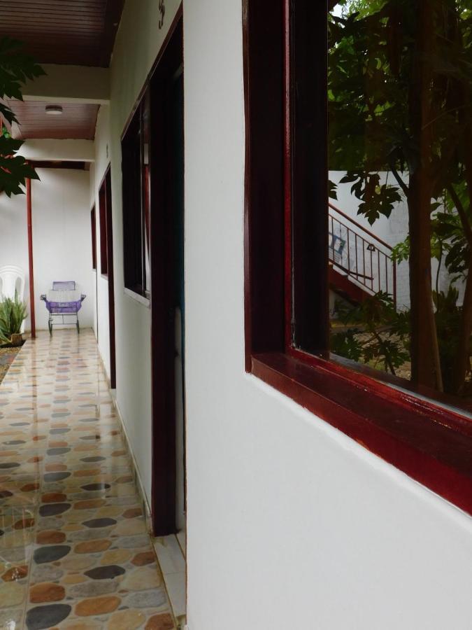 Hostal Arambulo ビジャビエハ エクステリア 写真